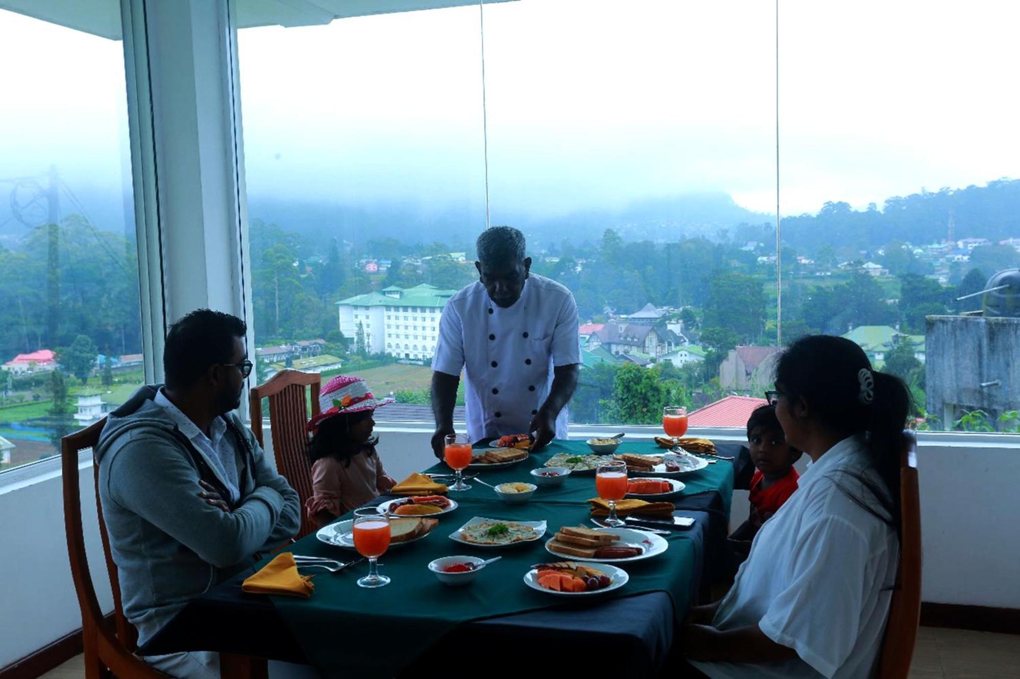Отель Sky Heaven Nuwaraeliya Нувара-Элия Экстерьер фото